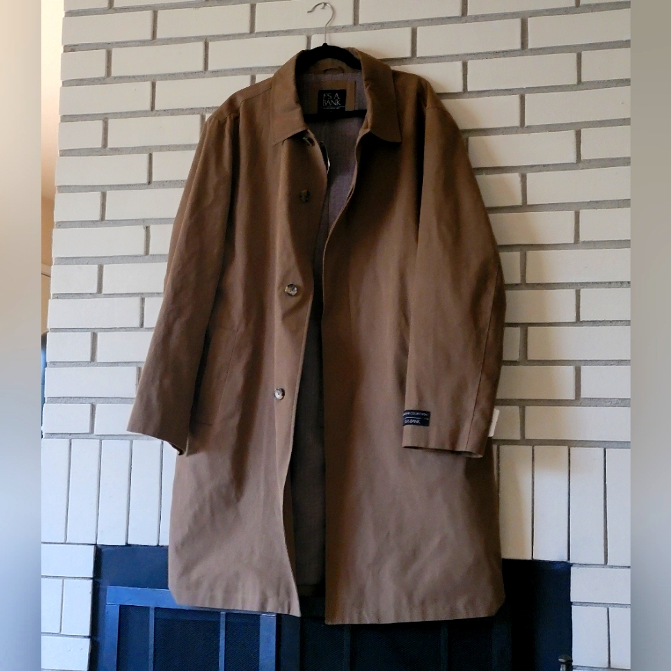 Jos. A Bank's Men"S Tan Coat Size 46